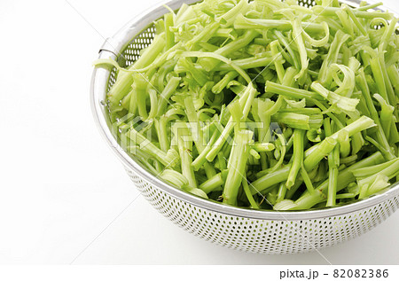 空心菜の茎 下ごしらえ 空心菜の茎 下ごしらえ 82082386