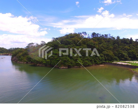 松島の風景〜ドローンで空撮（宮城県東松島市宮戸字樫木山） 82082538