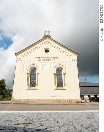 Front synagogue, Jewish Quarter, Hermanuv Mestec town, 82083730
