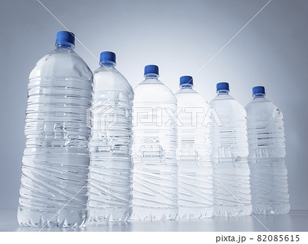 ペットボトル 水 ペットボトル 水 82085615