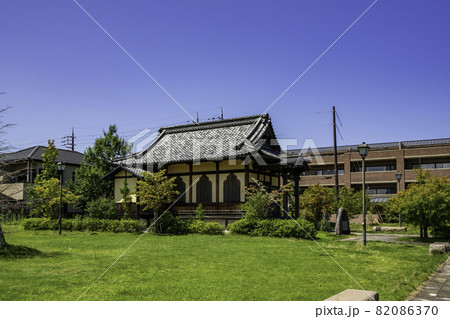 彦根市街　スミス記念堂　滋賀県彦根市 82086370