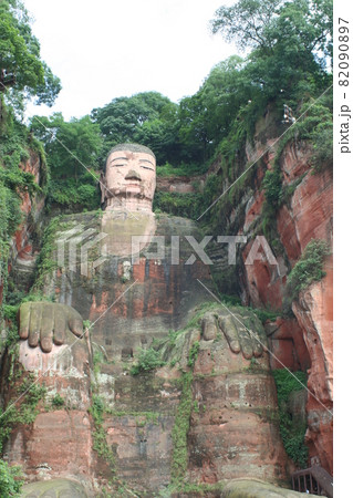 世界遺産・楽山大仏 中国 四川省 世界遺産・楽山大仏 中国 四川省 82090897