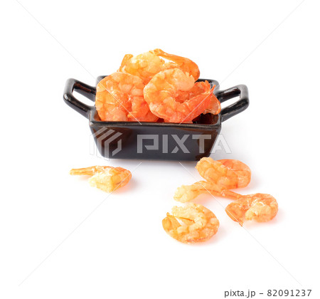 dried shrimp on white background 82091237