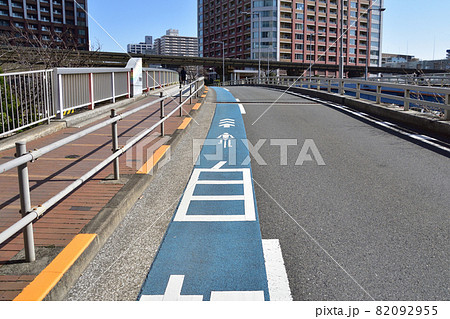 普通自転車専用通行帯 82092955