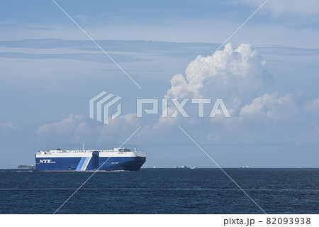 夏の東京湾浦賀水道 82093938