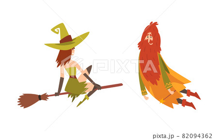 Sorcerer In Pointed Hat Practicing Wizardry And のイラスト素材