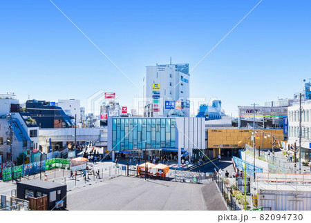 東京　下北沢駅　東口 82094730