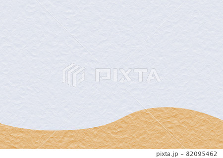 イラスト素材　背景素材　和紙　紙　和風　抽象的　アブストラクト　枠　フレーム　しわしわ　曲線 82095462