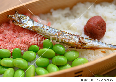 お弁当 82096435