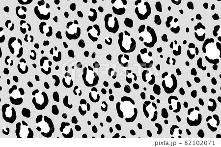 Abstract modern leopard seamless pattern. Animals trendy background. Grey and black decorative vector stock illustration for print, card, postcard, fabric, textile. Modern ornament of stylized skin Abstract modern leopard seamless pattern. Animals trendy background. Grey and black decorative vector stock illustration for print, card, postcard, fabric, textile. Modern ornament of stylized skin 82102071