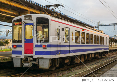 HK100系 ほくほく線 HK100系 ほくほく線 82102375