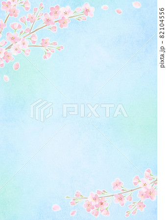 青空と桜の背景素材（和紙）ソメイヨシノ 82104556