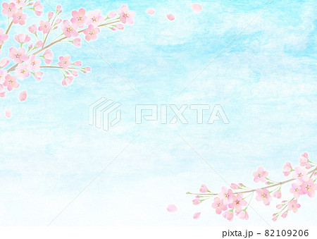 青空と桜の背景素材（和紙）ソメイヨシノ 82109206
