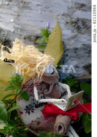 秋を迎えたアトリエ麓郷の妖精さん 秋を迎えたアトリエ麓郷の妖精さん 82110968