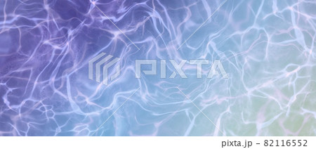 液体のテクスチャの抽象背景横長バナー 海や波のイメージ 青系のグラデーション 綺麗 水 透明感 繊細のイラスト素材