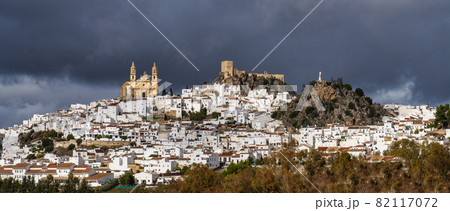 Olvera is a white village, pueblo blanco in Cadiz province, Andalusia, Spain Olvera is a white village, pueblo blanco in Cadiz province, Andalusia, Spain 82117072