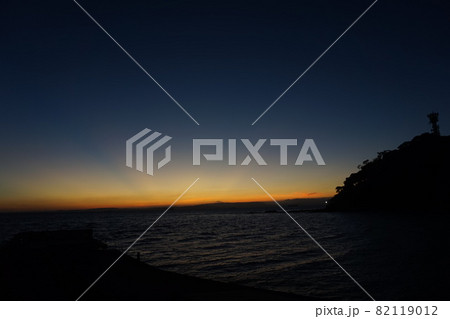 観音崎の日の出 82119012