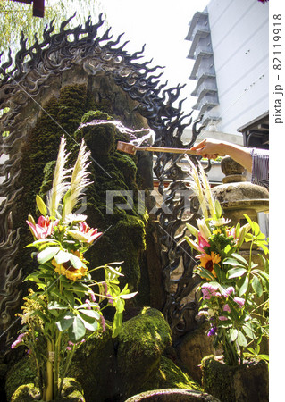大阪千日前 水掛不動尊 法善寺 大阪千日前 水掛不動尊 法善寺 82119918