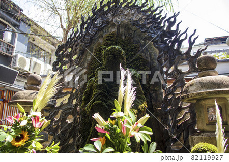 大阪千日前 水掛不動尊 法善寺 大阪千日前 水掛不動尊 法善寺 82119927