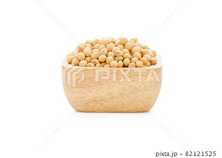 Soybeans in bowl wood isolated on white background with clipping path Soybeans in bowl wood isolated on white background with clipping path 82121525