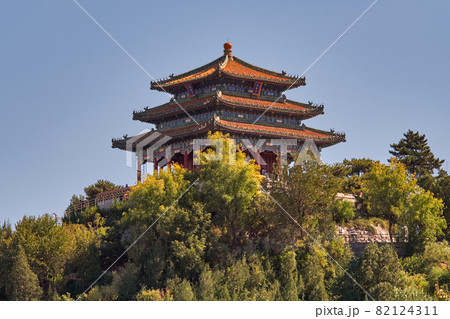 Wanchun Pavilion at Jingshan Park in Beijing Wanchun Pavilion at Jingshan Park in Beijing 82124311