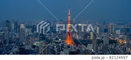 Tokyo Tower and Tokyo cityscape at night, view from the Roppongi Hills Mori Tower Tokyo Tower and Tokyo cityscape at night, view from the Roppongi Hills Mori Tower 82124697