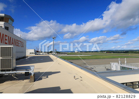 北海道、女満別空港の風景と空撮 82128829