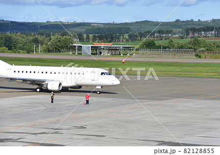 北海道、女満別空港の風景と空撮 82128855