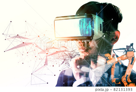 Future VR technology for mechanized industry robot arm control Future VR technology for mechanized industry robot arm control 82131393