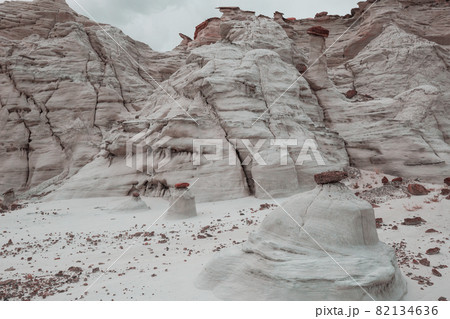 Hoodoo Hoodoo 82134636