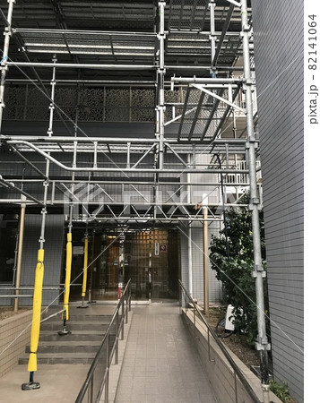 マンション大規模修繕足場工事、居住者から見た大規模修繕足場工事、安全第一、工事内容、住民検査 マンション大規模修繕足場工事、居住者から見た大規模修繕足場工事、安全第一、工事内容、住民検査 82141064