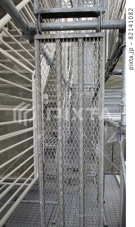 マンション大規模修繕足場工事、居住者から見た大規模修繕足場工事、安全第一、工事内容、住民検査 マンション大規模修繕足場工事、居住者から見た大規模修繕足場工事、安全第一、工事内容、住民検査 82141082