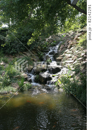 the little waterfall at the yuen long park 11 June 2005 82142291