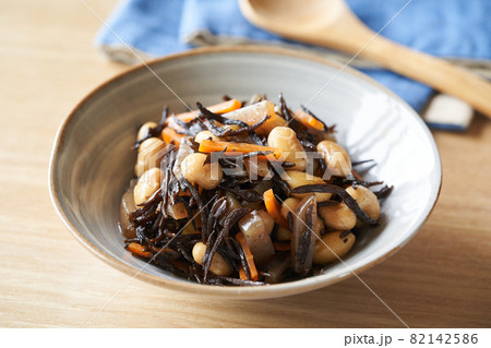 ひじきと大豆の煮物 82142586