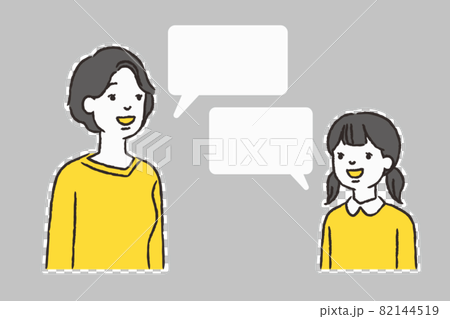 母女面帶微笑交談的插圖 82144519
