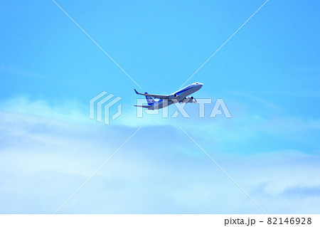 大阪国際空港 ANA 飛行機 離陸 大阪国際空港 ANA 飛行機 離陸 82146928