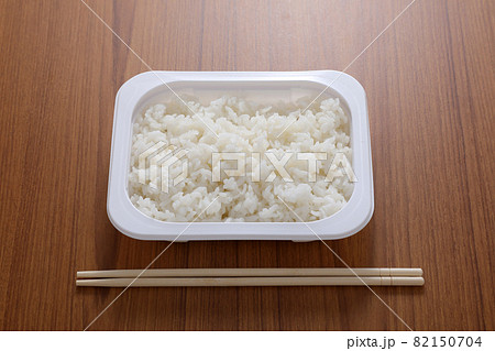 レトルトご飯 82150704