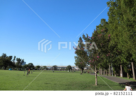 研究学園駅前公園　つくば市 82152111