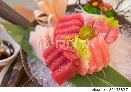 Salmon raw sashimi sushi on plate, japanese food Salmon raw sashimi sushi on plate, japanese food 82153337