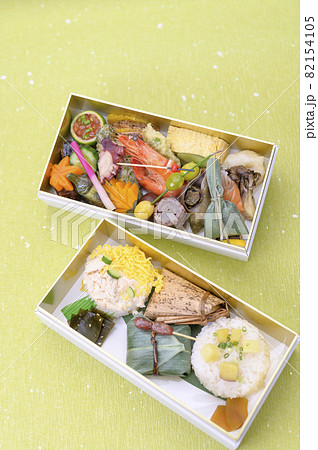 豪華なお弁当 82154105