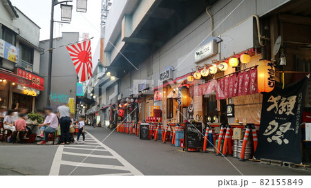高円寺ガード下飲み屋街 高円寺ガード下飲み屋街 82155849