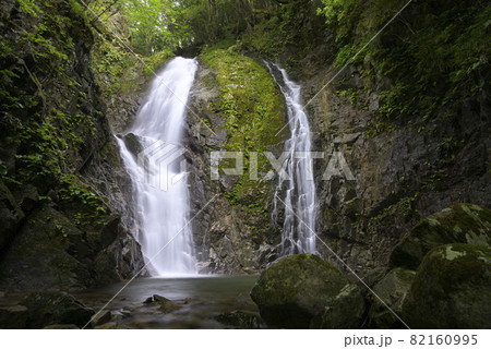 永禅の滝（滋賀県東近江市永源寺高野町） 82160995