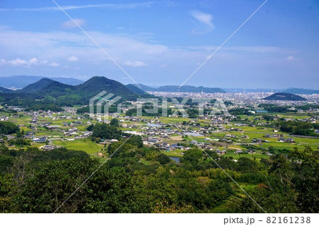 二子山展望台からの高松の風景②【香川県高松市東植田町】 二子山展望台からの高松の風景②【香川県高松市東植田町】 82161238
