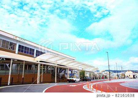 JR中央本線、土岐市駅の風景 82161638