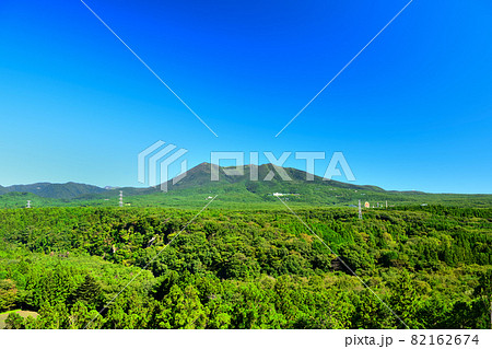 那須塩原から観る那須岳 82162674