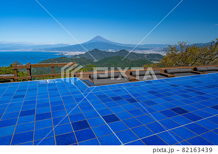 伊豆パノラマパーク　「碧テラス」　富士山　伊豆 82163439