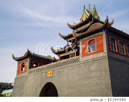 中国・寧夏回族自治区・銀川 鼓楼 / Drum Tower, Yinchuan, China 中国・寧夏回族自治区・銀川 鼓楼 / Drum Tower, Yinchuan, China 82164380