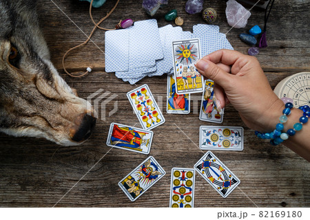 Fortune telling on tarot cards Fortune telling on tarot cards 82169180