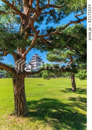 福島県会津若松市 晴天の鶴ヶ城 福島県会津若松市 晴天の鶴ヶ城 82172024