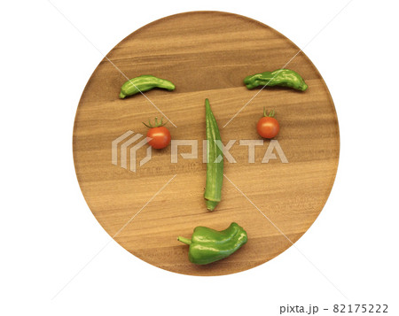 野菜のお顔 82175222